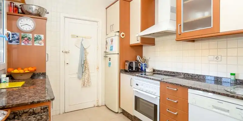 Cuina de Casa o xalet en venda en Cartagena amb Aire condicionat, Jardí privat i Terrassa