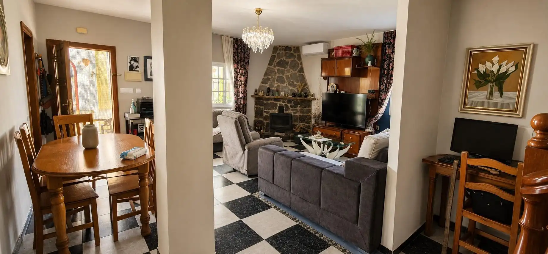 Sala de estar de Casa o chalet en venta en Málaga con Aire acondicionado, Jardín privado y Terraza