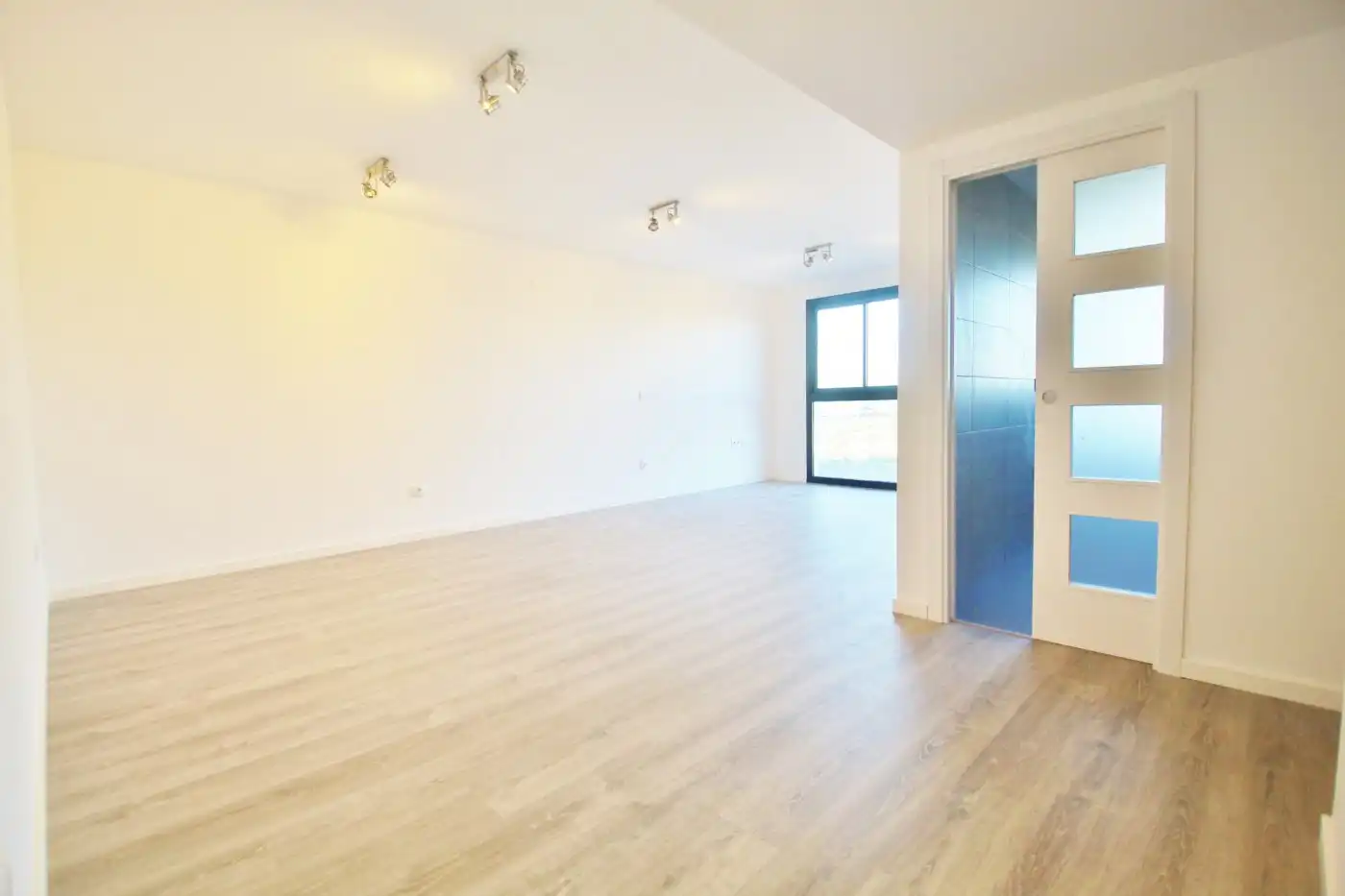 Flat for rent in El Campello  with Air Conditioner, Private garden and Terrace