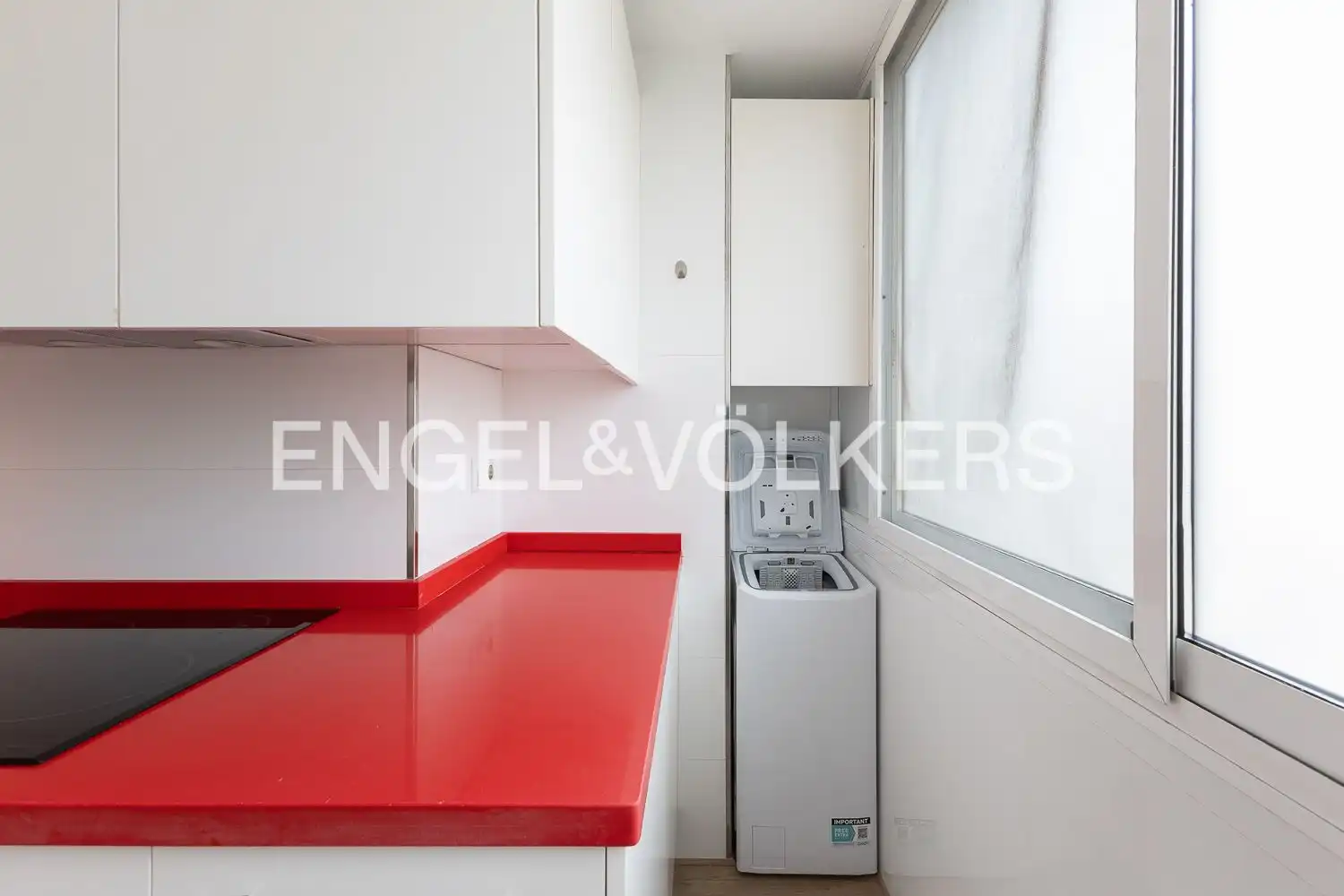 Piso con terraza en alquiler en Avinguda Neptuno, imagen 11