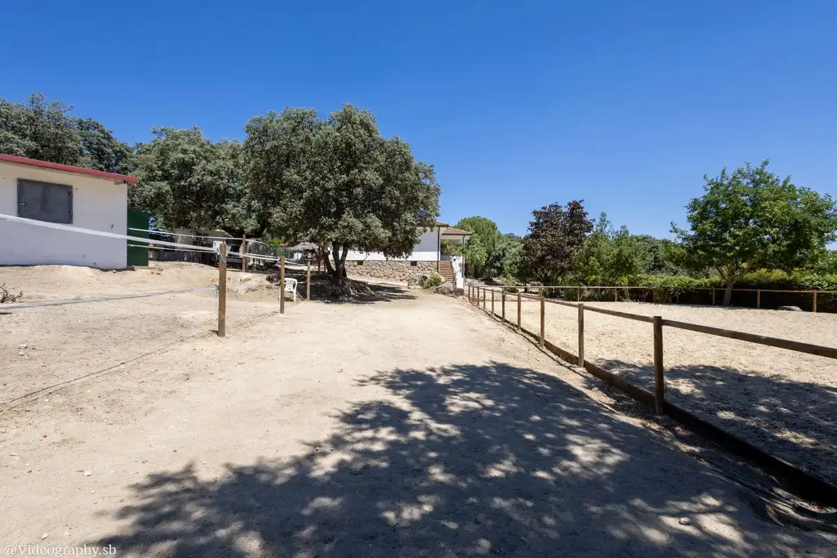 Casa o xalet en venda en El Escorial amb Calefacció i Jardí privat
