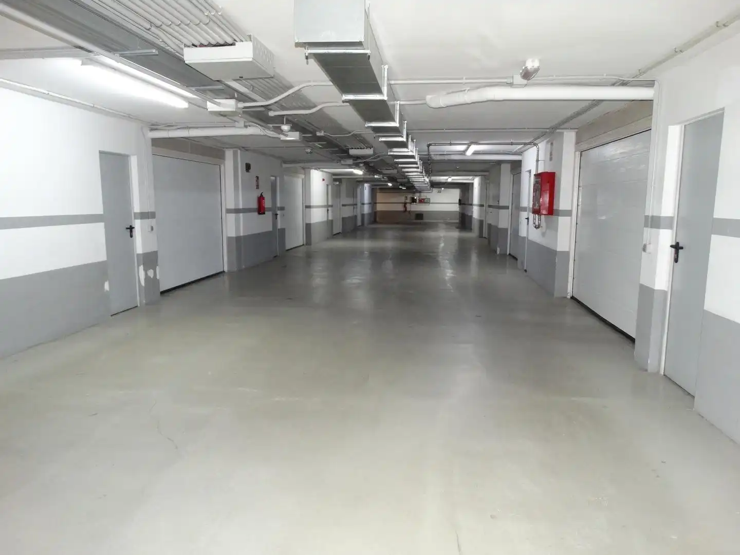Parking de Casa adosada en venta en L'Aldea con Jardín privado, Terraza y Trastero