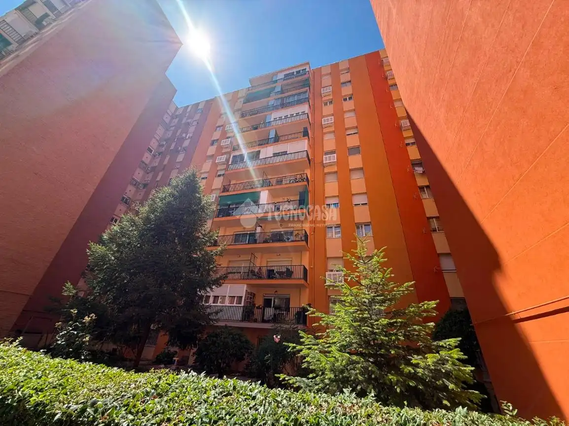 Exterior view of Flat for sale in Alcalá de Henares  with Air Conditioner and Heating