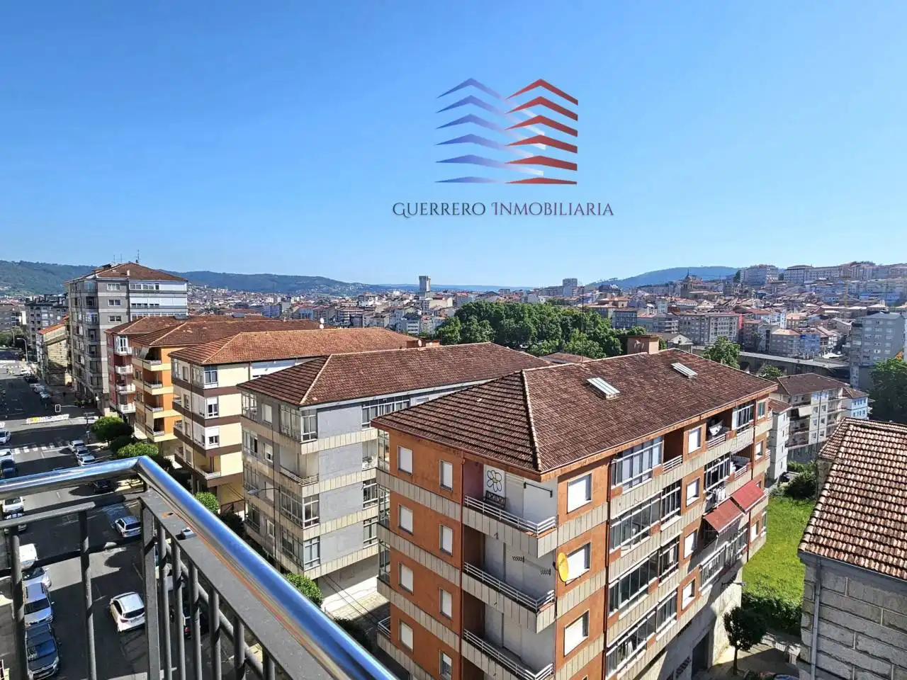 Vista exterior de Dúplex de lloguer en Ourense Capital  amb Calefacció, Parquet i Terrassa