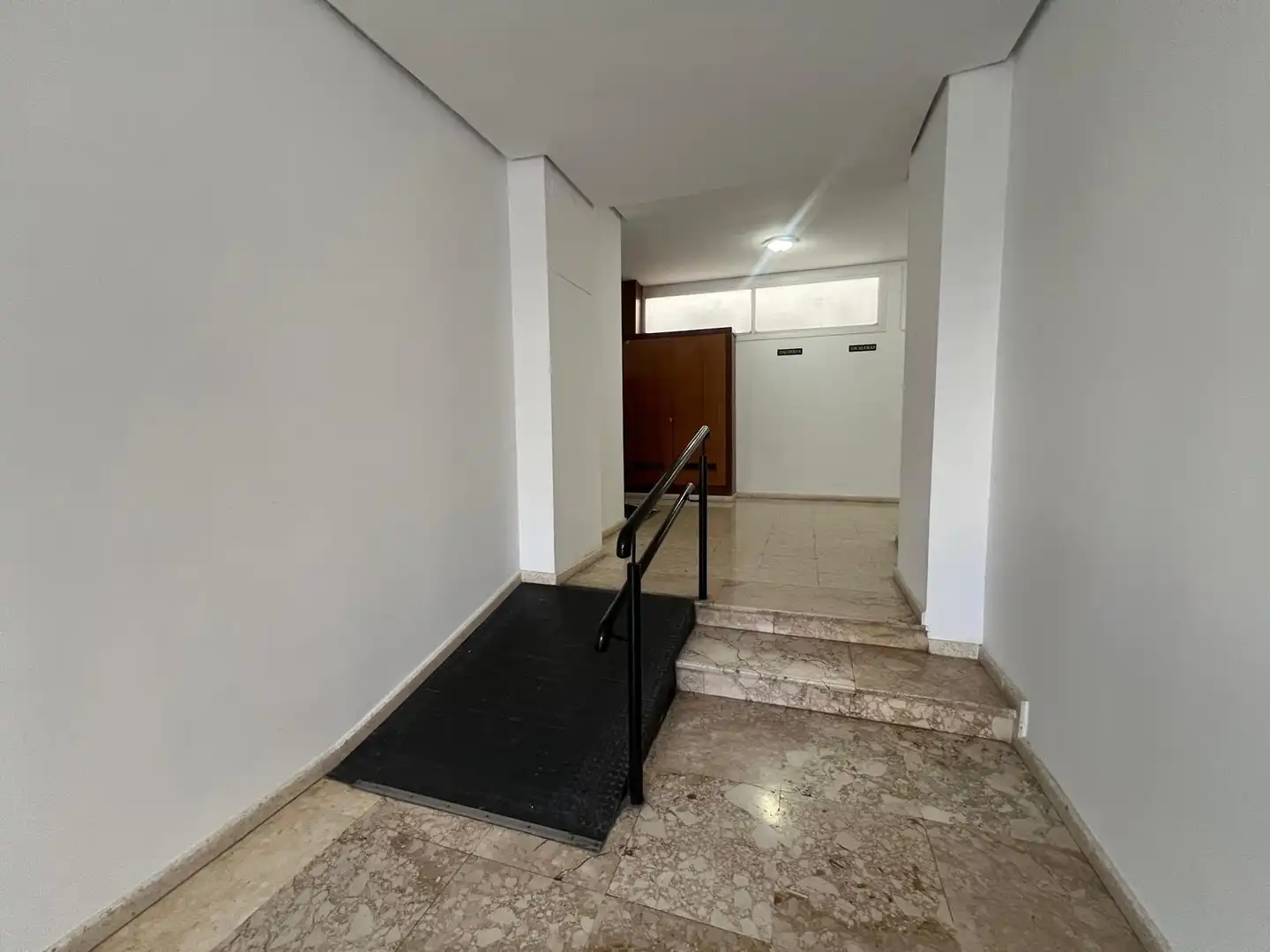 Flat for sale in Córdoba  with Air Conditioner and Terrace