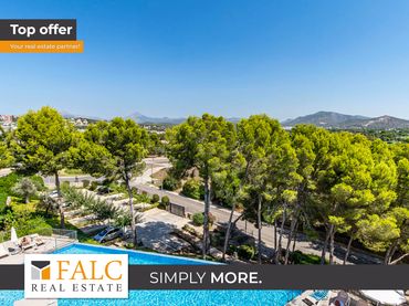 Penthouse with pool for sale in Santa Ponça