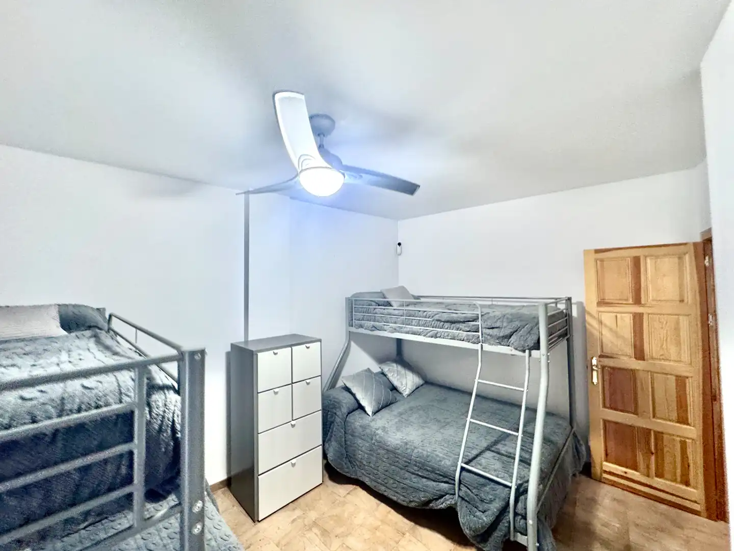 Apartamento en venta en Paterna del Río con Terraza, Trastero y Amueblado