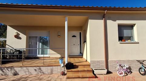 Foto 2 de Casa o xalet en venda a Calle Baix Penedès, Bescanó, Girona