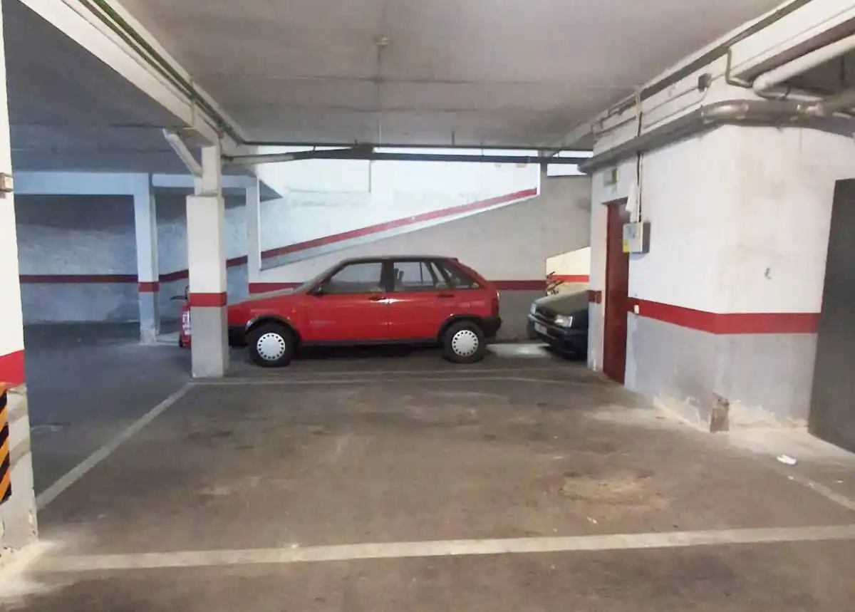 Parkplatz von Garage zur Miete in Sants - Montjuïc