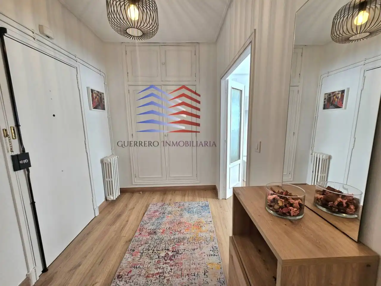 Vista exterior de Piso de alquiler en Ourense Capital  con Calefacción, Parquet y Alarma