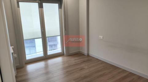 Foto 4 de Apartament de lloguer a López Abente, Polvorín, Ourense