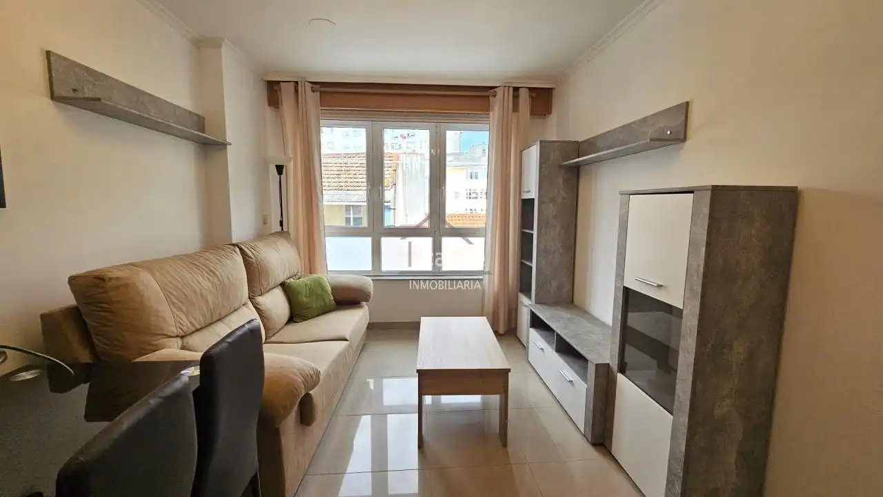 Sala de estar de Piso de alquiler en Ferrol con Calefacción, Trastero y Amueblado