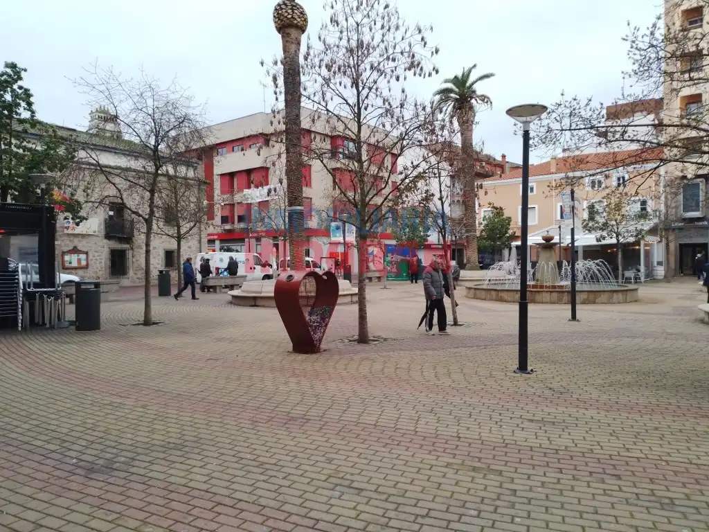 Local comercial de lloguer a Navalmoral de la Mata, imagen 3