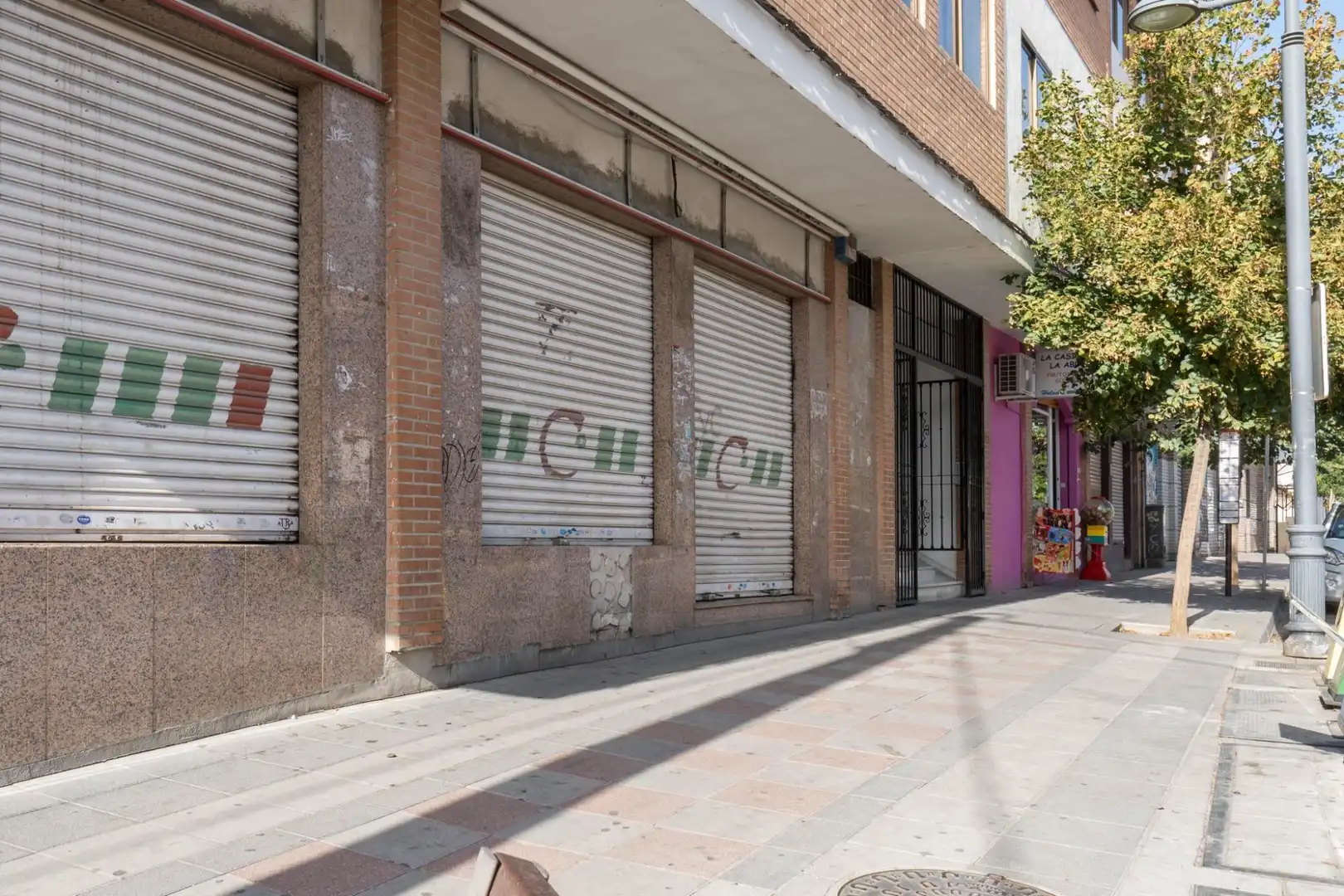 Local comercial en venta en Avenida SIERRA NEVADA, imagen 4
