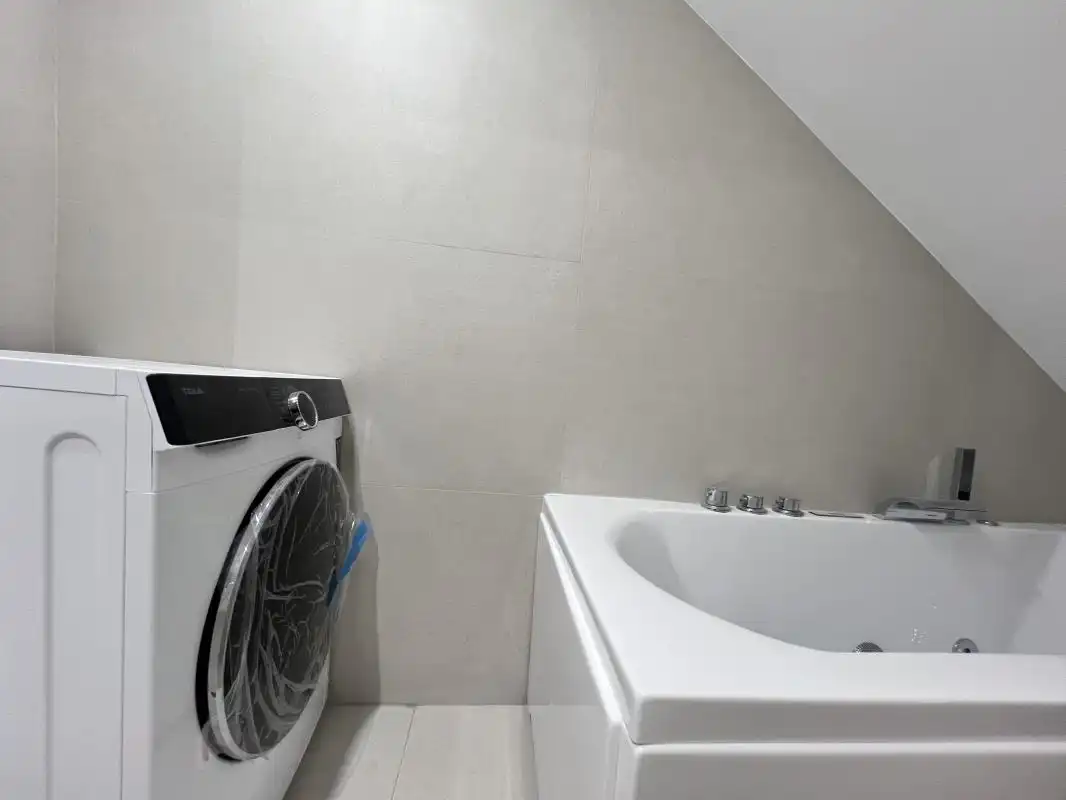 Baño de Planta baja en venta en Madrid con Aire acondicionado y Calefacción