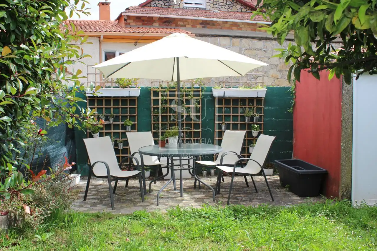 Terraza de Casa o chalet en venta en Gondomar con Calefacción, Jardín privado y Trastero