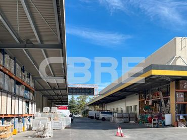 Nave industrial en alquiler en Calle Juan José Vidal 4