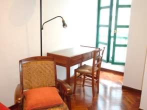 Foto 4 de Piso de alquiler en Barrio del Centro, Asturias