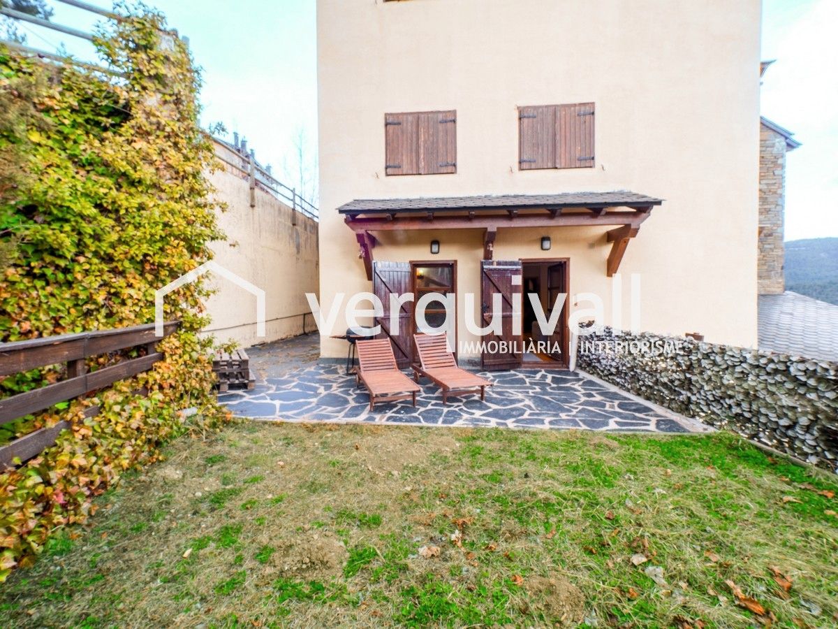 Terrassa de Apartament en venda en Alp amb Calefacció, Jardí privat i Parquet
