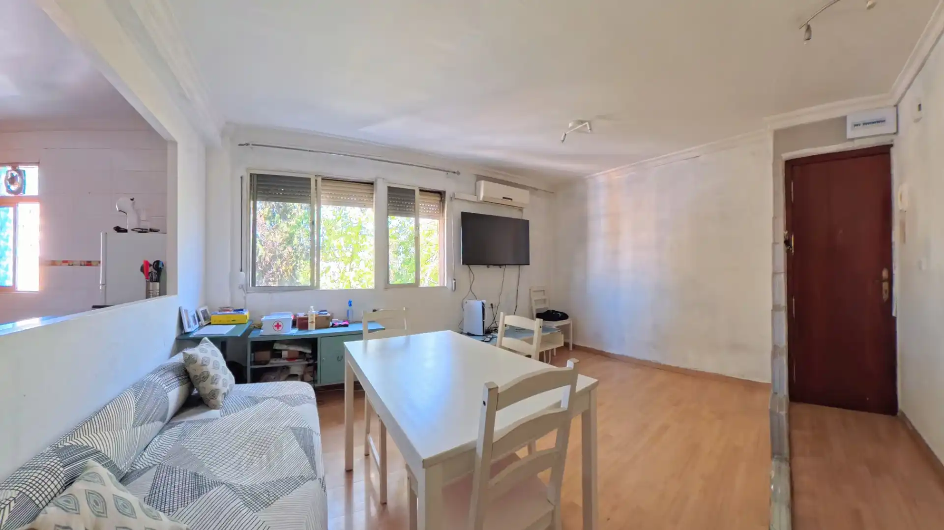 Sala de estar de Piso en venta en Sevilla con Aire acondicionado, Amueblado y Lavadora