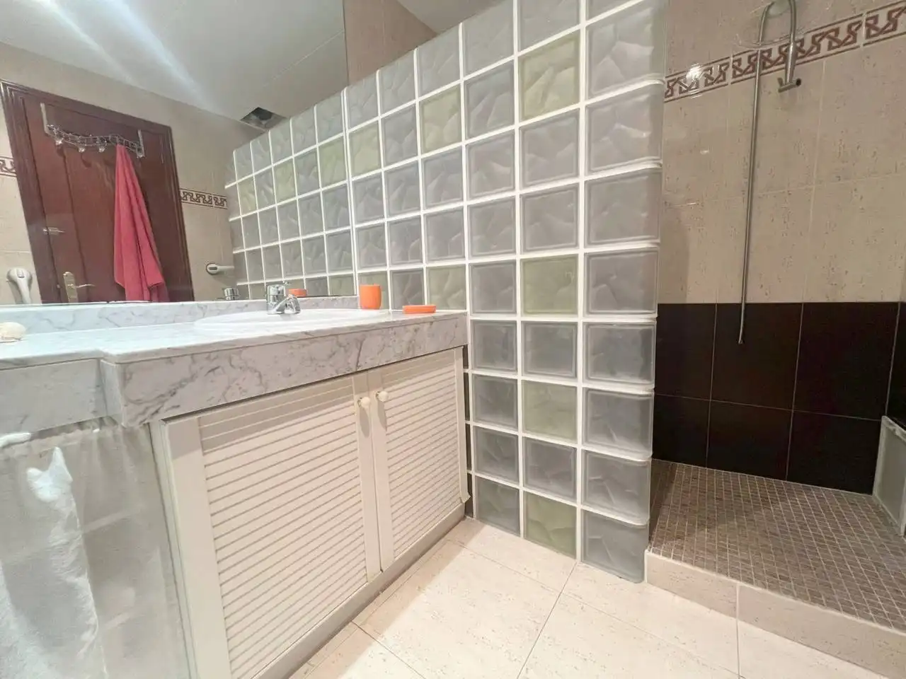 Piso en venta en Calle vendrell, Marítim