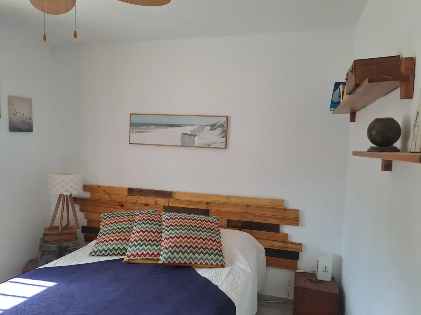 Dormitori de Casa o xalet en venda en Cantillana amb Aire condicionat, Calefacció i Jardí privat