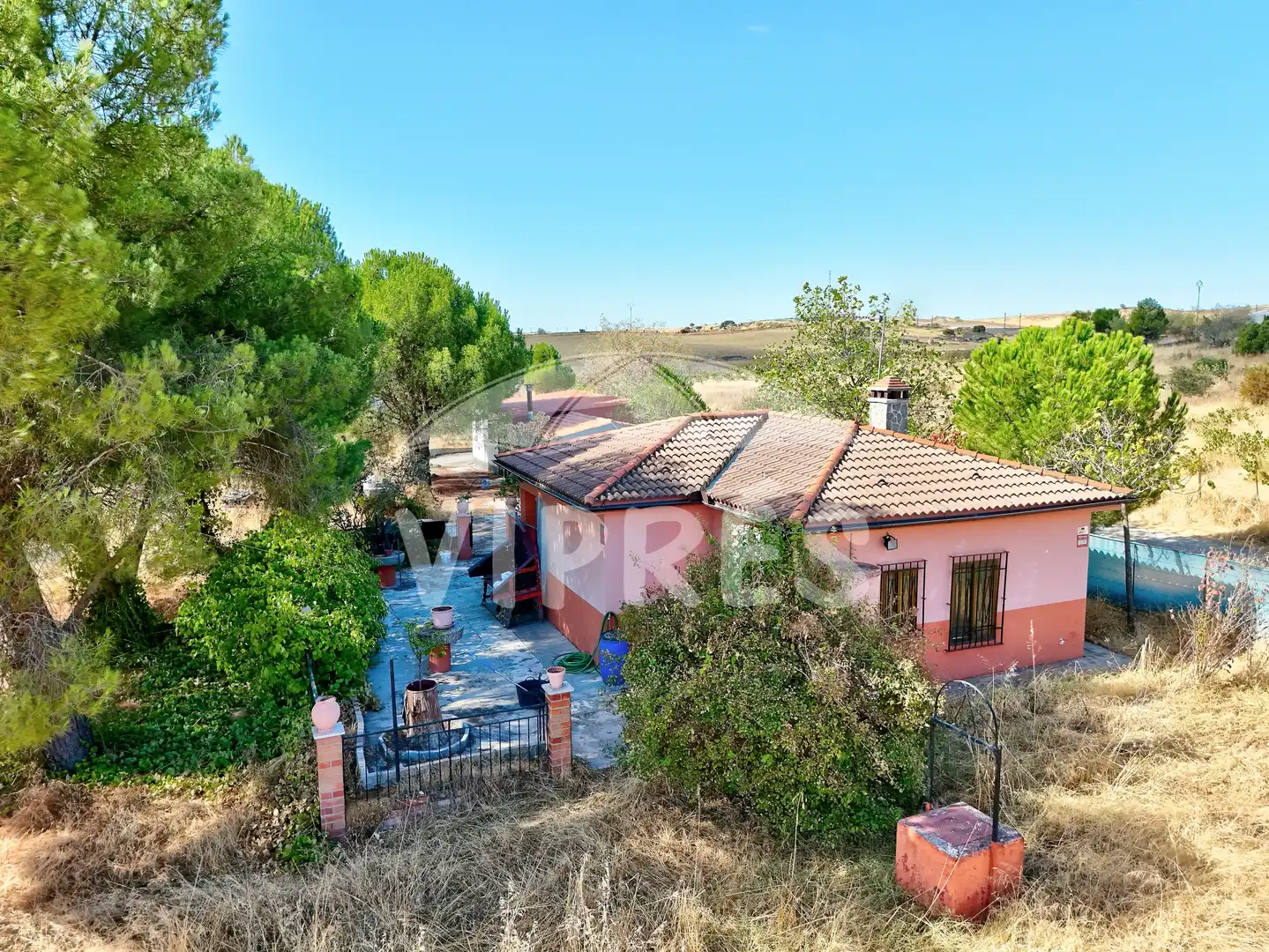 Vista exterior de Finca rústica en venda en Garrovillas de Alconétar amb Aire condicionat, Calefacció i Piscina