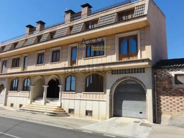 Casa pareada en venta en Onésimo Redondo