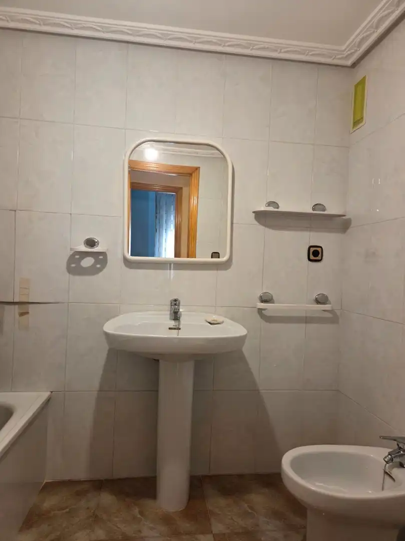 Badezimmer von Wohnung zum Verkauf in Bellreguard mit Klimaanlage