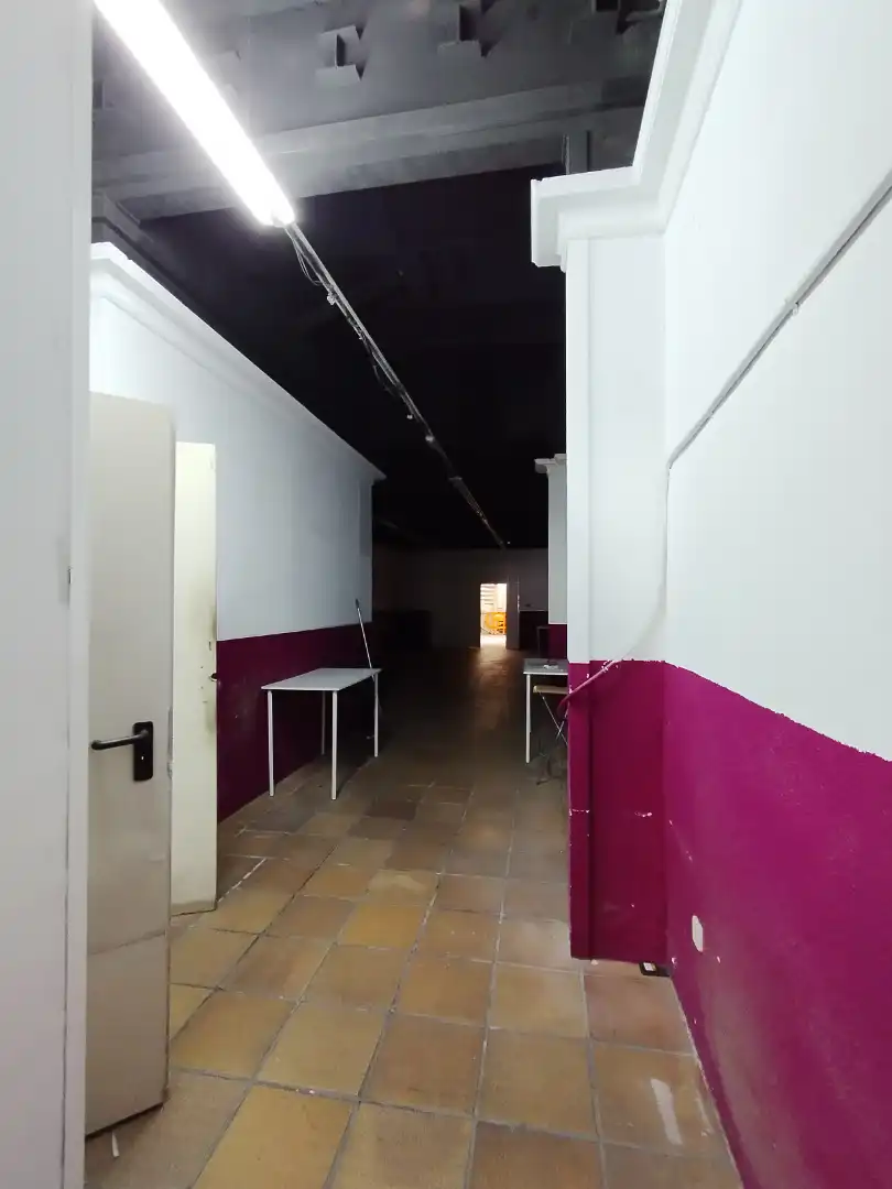 Local comercial de lloguer a Carrer del Comte Borrell, imagen 5