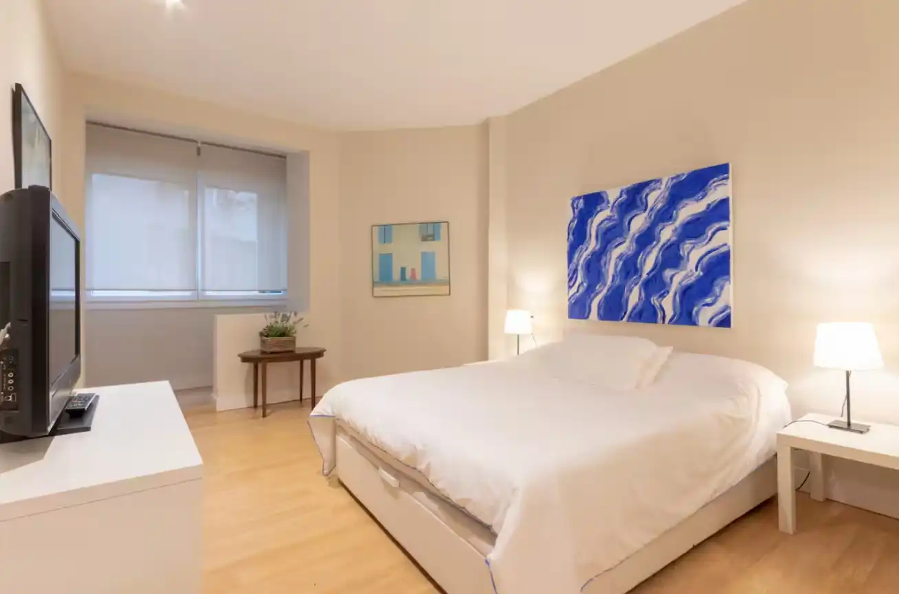 Habitación de Apartamento de alquiler en Bilbao  con Aire acondicionado, Amueblado y Horno