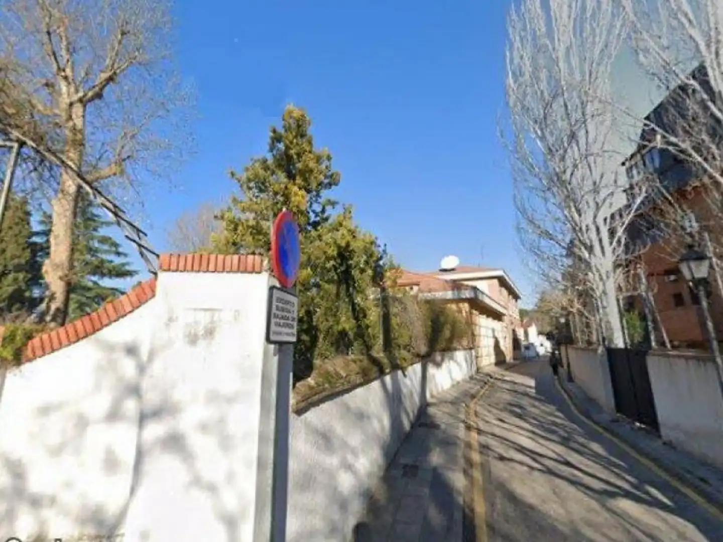 Vista exterior de Pis en venda en Villaviciosa de Odón