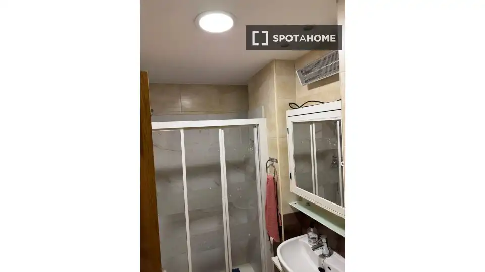 Bathroom of Flat for rent in Benavites  with Air Conditioner, Heating and Furnished