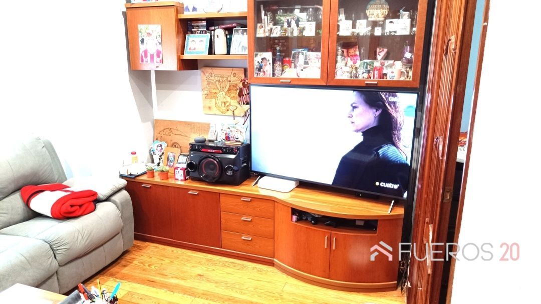 Living room of Flat for sale in Barakaldo   with Heating and Furnished