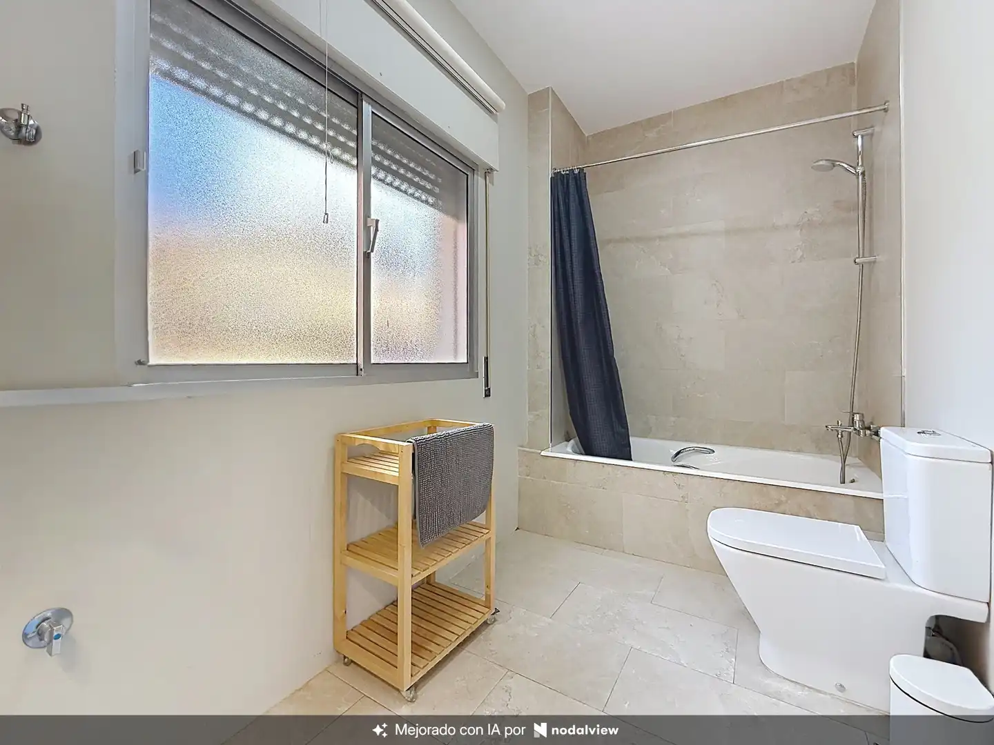 Bathroom of Houses for rent in Málaga  with Air Conditioner, Terrace and Furnished