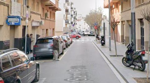 Barbera Del Vallès (Barcelona). "OKUPADO" (no se puede visitar ni hipotecar).