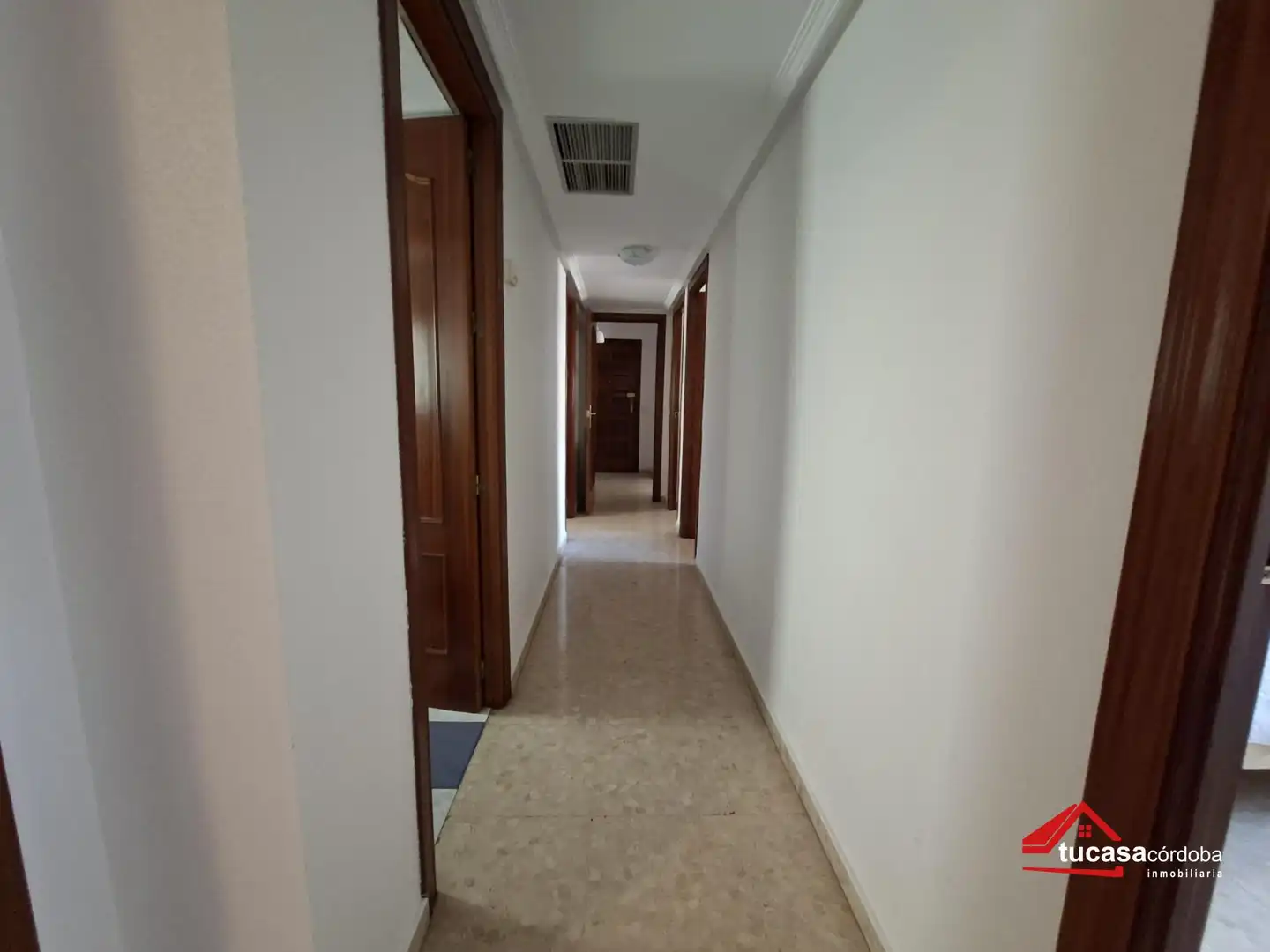 Piso en venta en Córdoba con Terraza