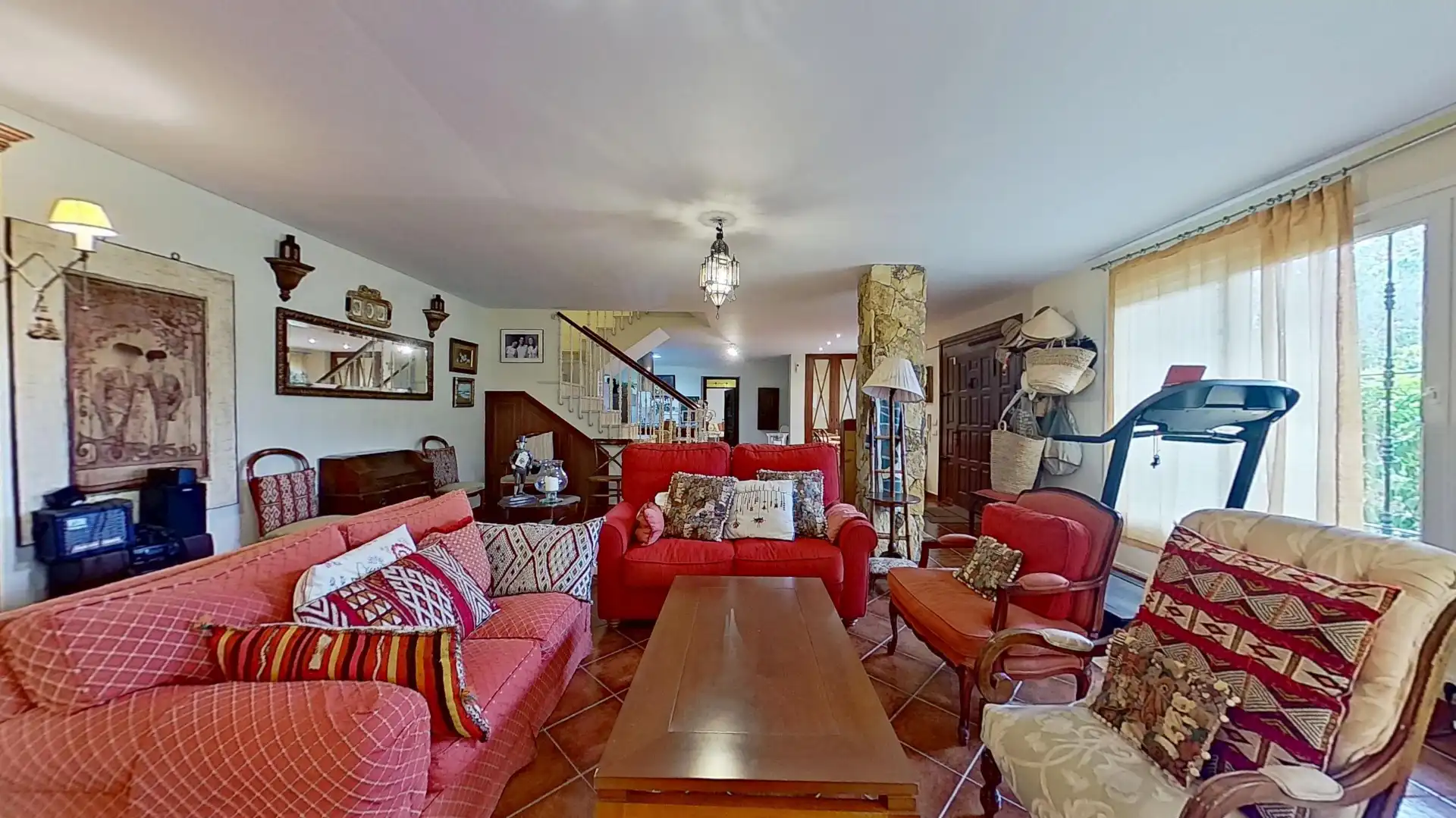 Sala de estar de Casa o chalet en venta en Málaga con Jardín privado, Terraza y Piscina