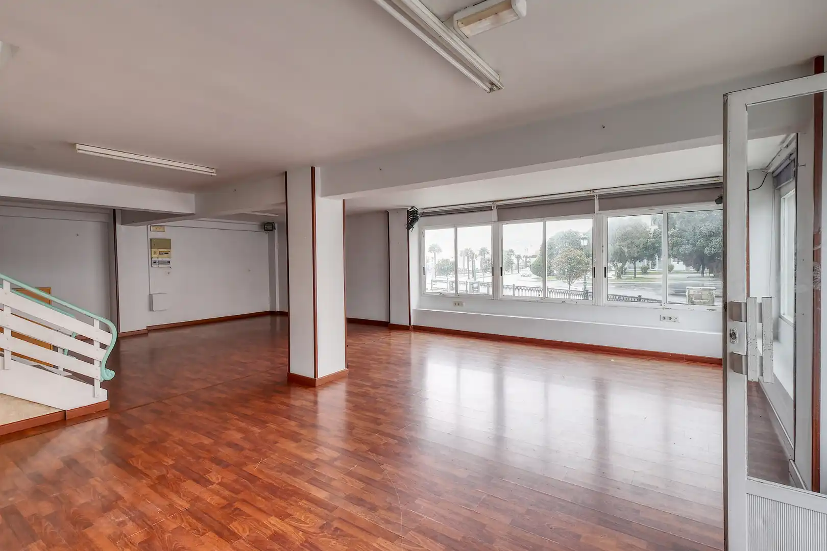 Commercial properties for sale in Ribeira  with Furnished