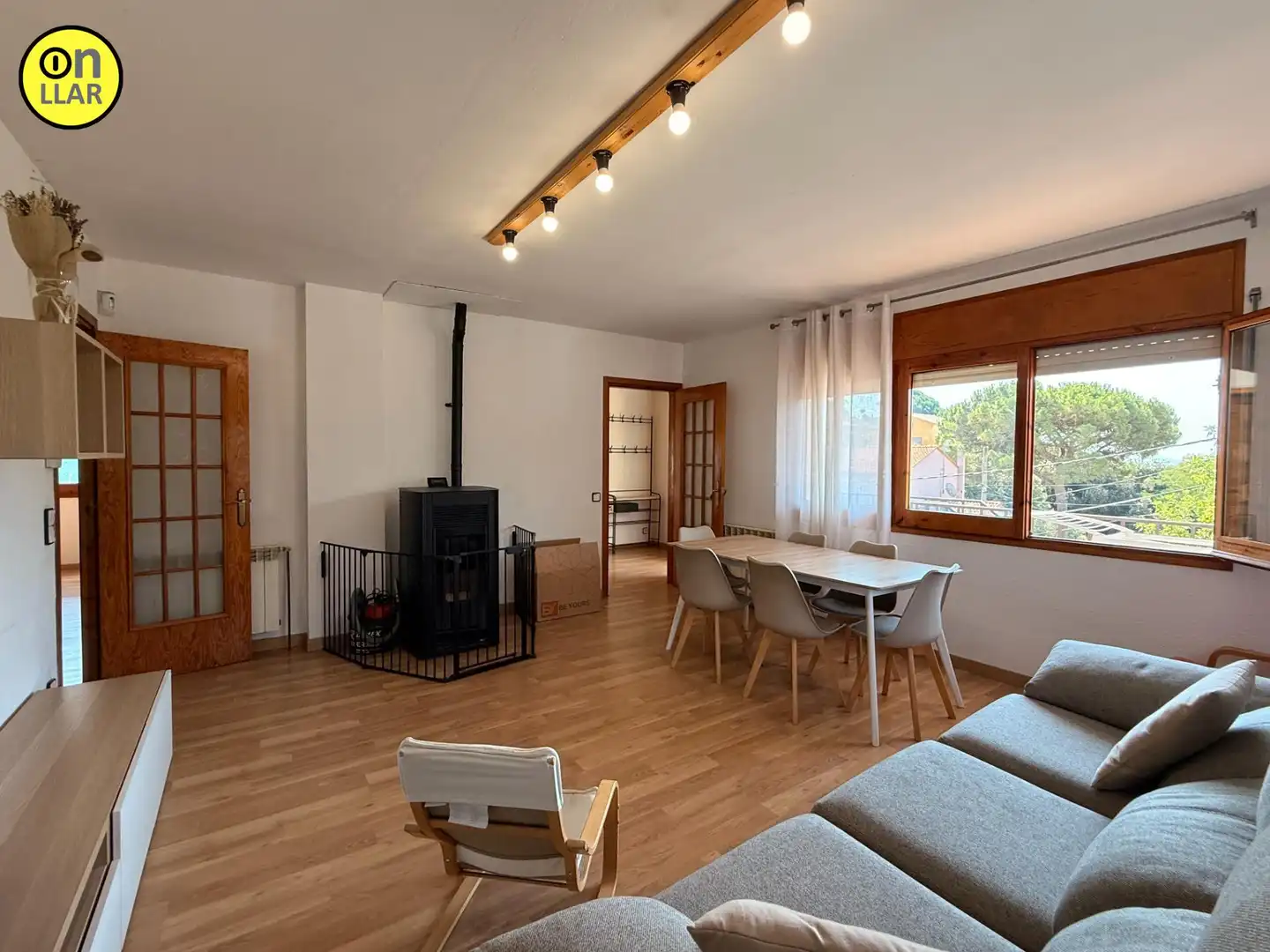 Sala de estar de Casa o chalet en venta en L'Ametlla del Vallès con Calefacción, Jardín privado y Terraza