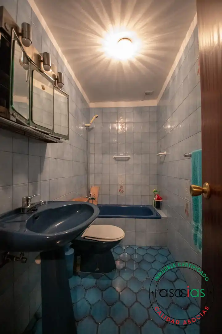 Bany de Casa o xalet en venda en Cabranes amb Calefacció, Jardí privat i Parquet