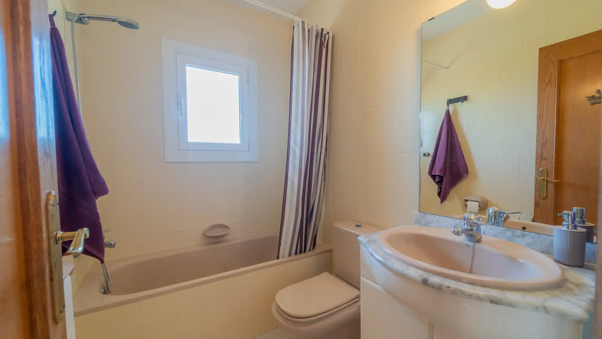 Bathroom of Houses for sale in Pineda de Mar  with Heating, Private garden and Terrace