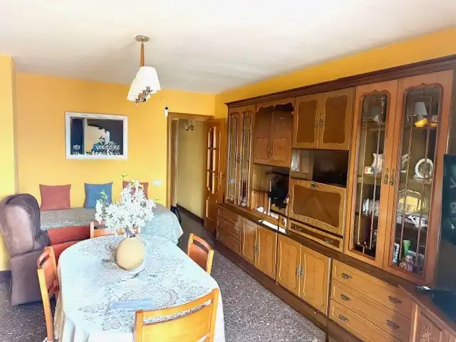 Dining room of Flat for sale in Cerdanyola del Vallès  with Heating, Oven and Balcony