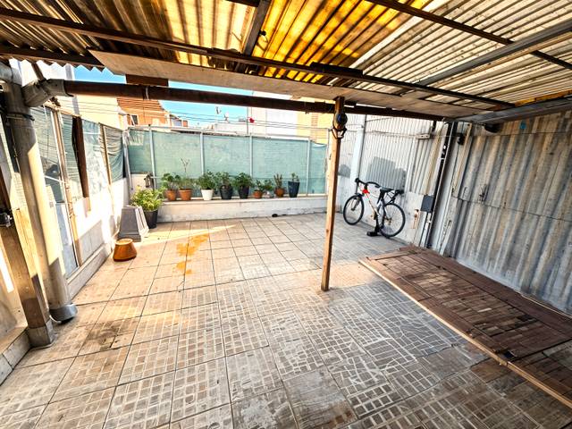 Casa adosada en Venta en Carrer de Frederic Mistral en Sant Pere Nord