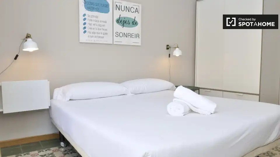 Pis de lloguer a Sants-Badal