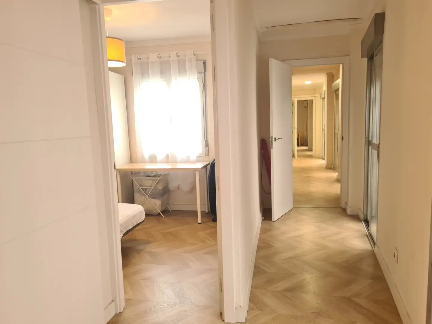 Flat for sale in Sevilla  with Air Conditioner, Storage room and Balcony