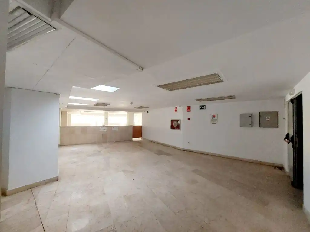 Büro zur Miete in Badajoz