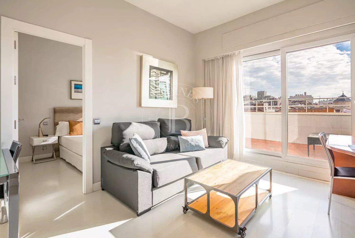 Living room of Flat to rent in  Madrid Capital  with Air Conditioner, Heating and Terrace
