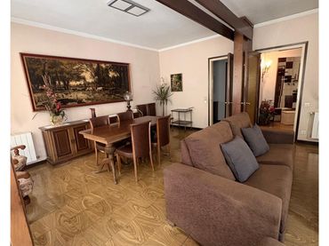 Piso con balcón en venta en de les Roses