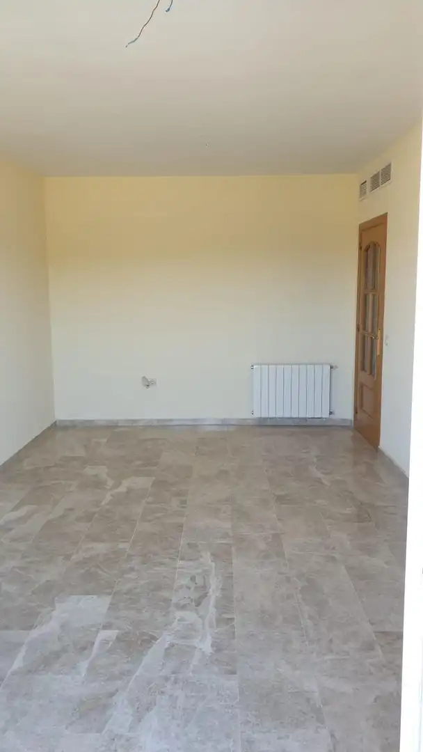 Piso con ascensor en venta en Maria Auxiliadora - Barriada de Llera, imagen 12